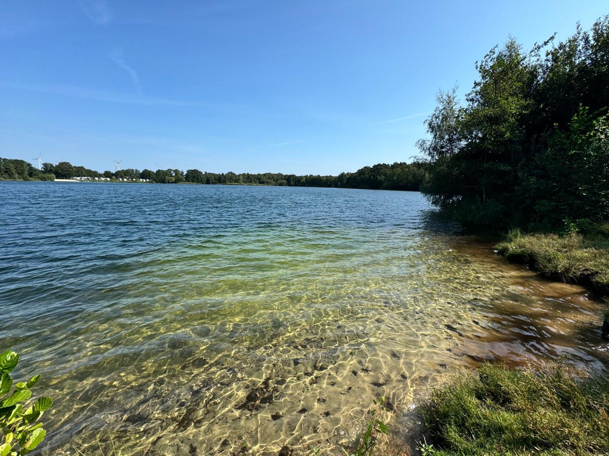Schoenes Ferienhaus Mit Sauna Am Harkebruegger See In Der Naehe Von Oldenburg Barssel  Exteriör bild